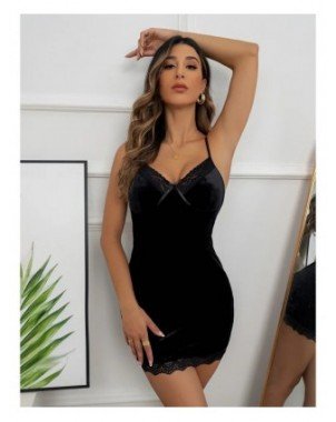 Sexy V-neck Solid Color Lace Golden Velvet Sling Hip Wrap