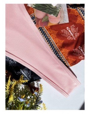 Seksuali apranga-Maudymosi kostiumėliai-Monokini maudymosi kostiumėliai vientisas stringai